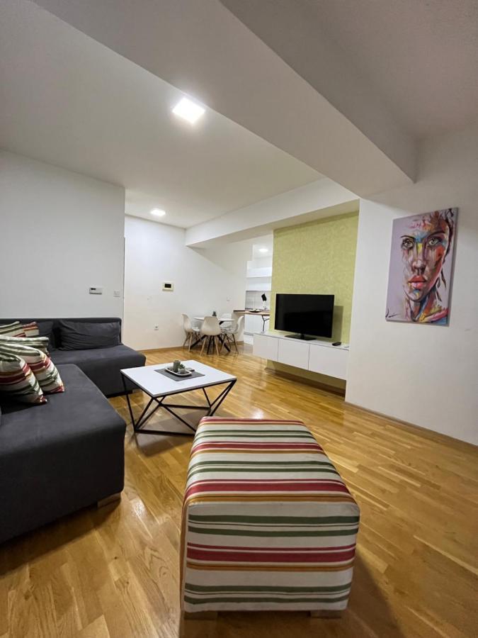 Skopje Centar Margarita Luxury Aprtment Διαμέρισμα Εξωτερικό φωτογραφία